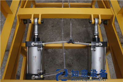氣動(dòng)升降臺(tái)2_副本.jpg